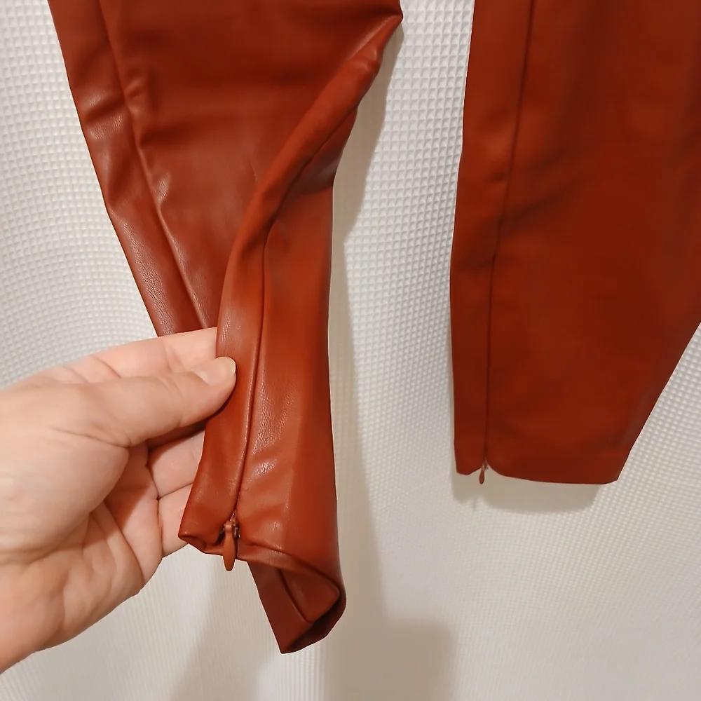 Zara High Rise Mito Ankle Zip Faux Leather Red/Maroon Leggings / Size Small